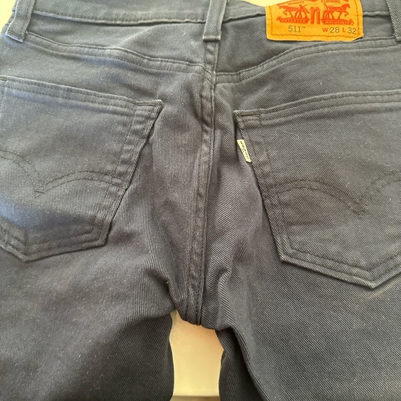 Navy blue 511 Levi’s 28x32 only worn once - Picture 4 of 5